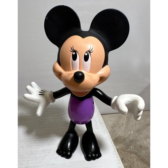 2 Disney Minnie Mouse Bow-Tique Snap N Style Dolls Outfit Shoes - Picture 8 of 11